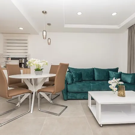 Villa Lovric Makarska Extérieur photo