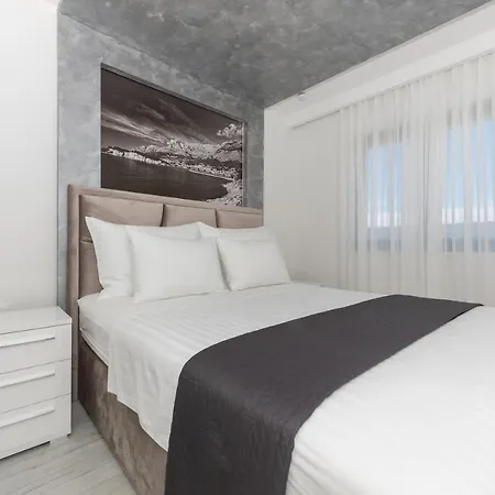 Villa Lovric Makarska Extérieur photo